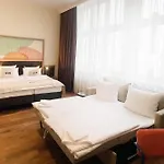 Garner - Charlottenburg, An Ihg 3*