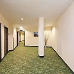 Hotel Garner - Charlottenburg, An Ihg Berlim