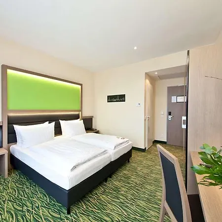 Garner - Charlottenburg, An Ihg 3* ברלין