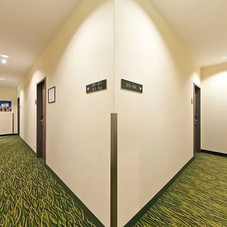 מלון Garner - Charlottenburg, An Ihg 3*
