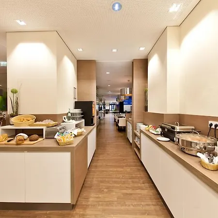 Hotel Garner - Charlottenburg, An Ihg 3*