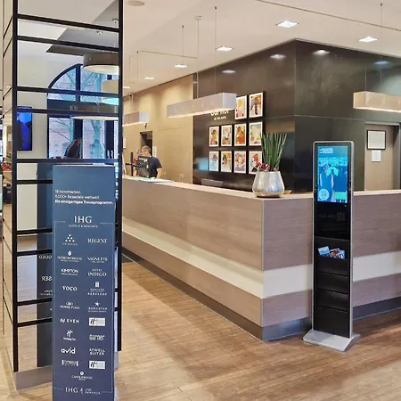 Garner - Charlottenburg, An Ihg מלון 3*