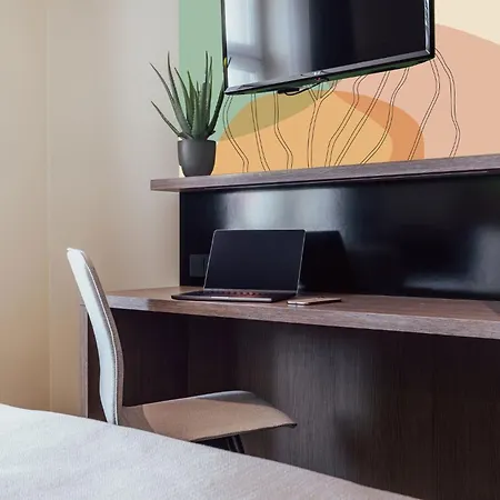 Garner - Charlottenburg, An Ihg 3*