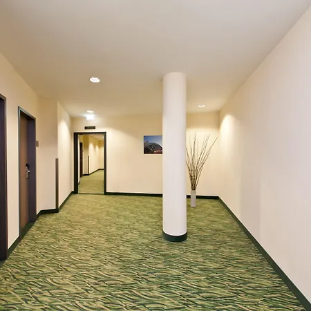 Отель Garner - Charlottenburg, An Ihg Берлин