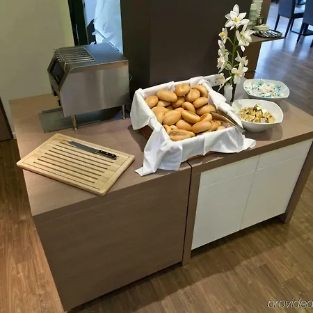 Garner - Charlottenburg, An Ihg 3* Berlin