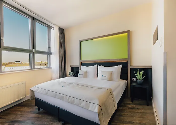 Garner - Charlottenburg, An Ihg Berlín