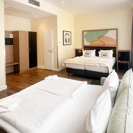 Garner - Charlottenburg, An Ihg 酒店 3*