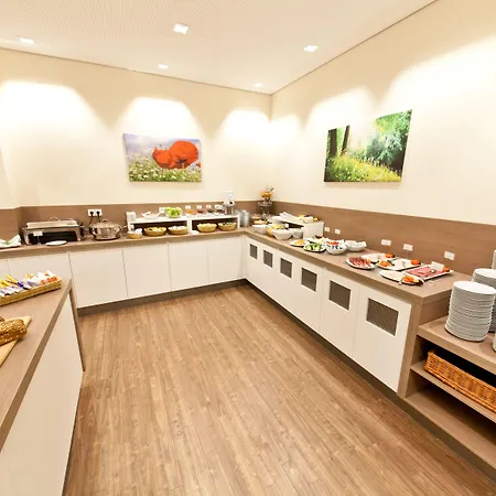 Garner - Charlottenburg, An Ihg 3*