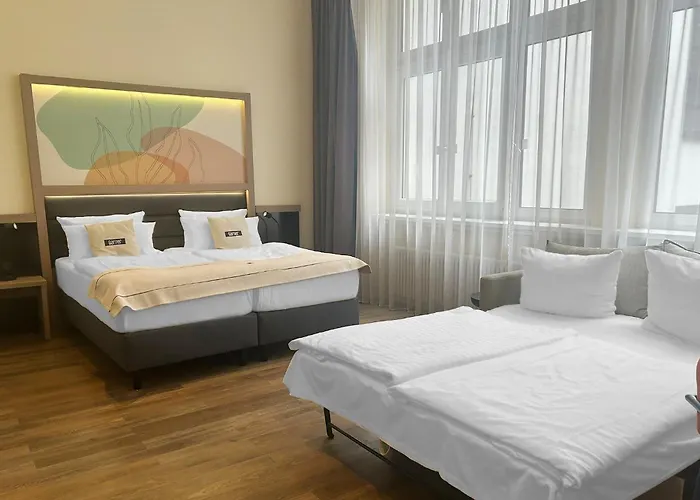 Garner - Charlottenburg, An Ihg Szálloda Berlin