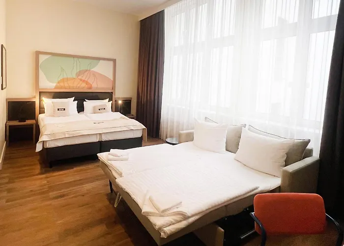 Garner - Charlottenburg, An Ihg 3*