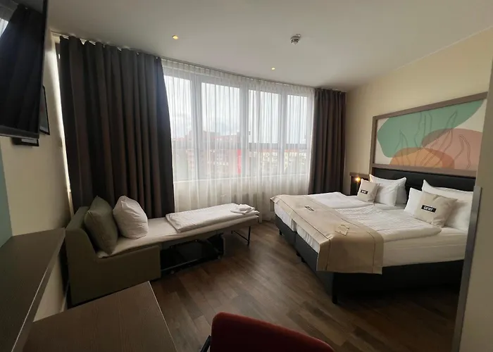 Garner - Charlottenburg, An Ihg Szálloda 3*
