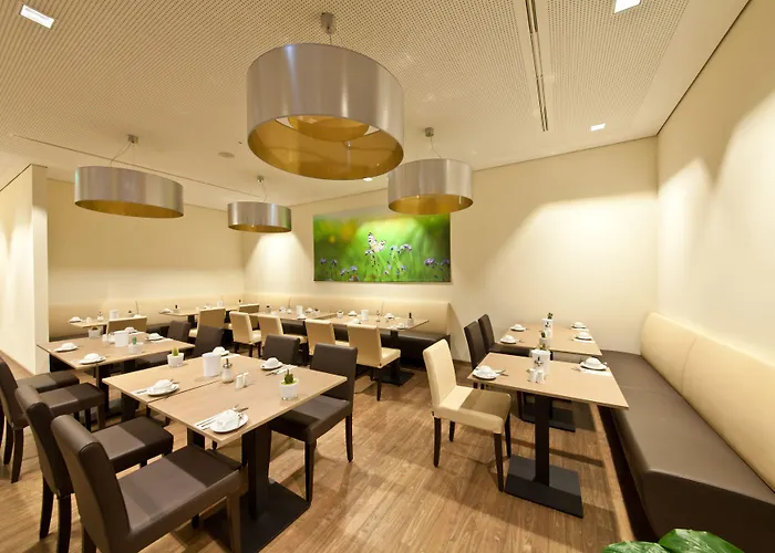 Garner - Charlottenburg, An Ihg Szálloda Berlin