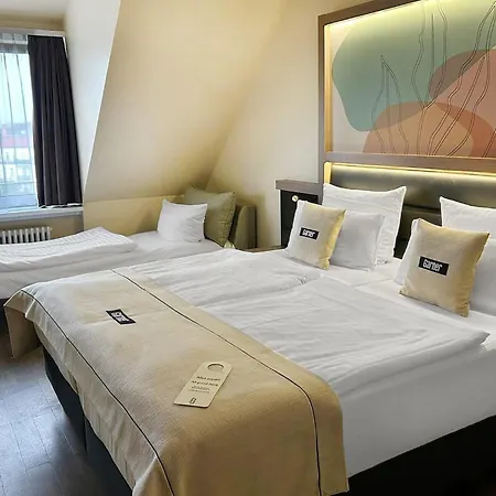 ホテル Garner - Charlottenburg, An Ihg 3*