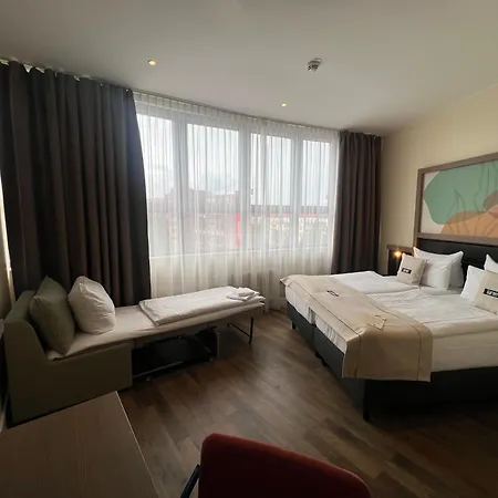 Garner - Charlottenburg, An Ihg ホテル 3*