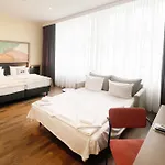 Garner - Charlottenburg, An Ihg