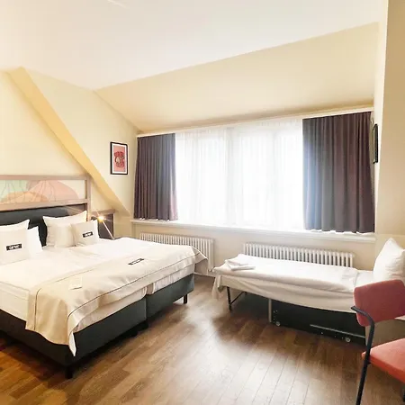 Garner - Charlottenburg, An Ihg Szálloda 3*